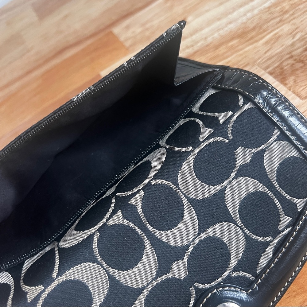 Vintage Coach Signature Jacquard Leather Black and Gray Continental Wallet - Picture 11 of 13